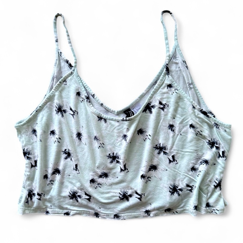 H&M Divided light blue floral crop tank top l - Picture 2 of 5